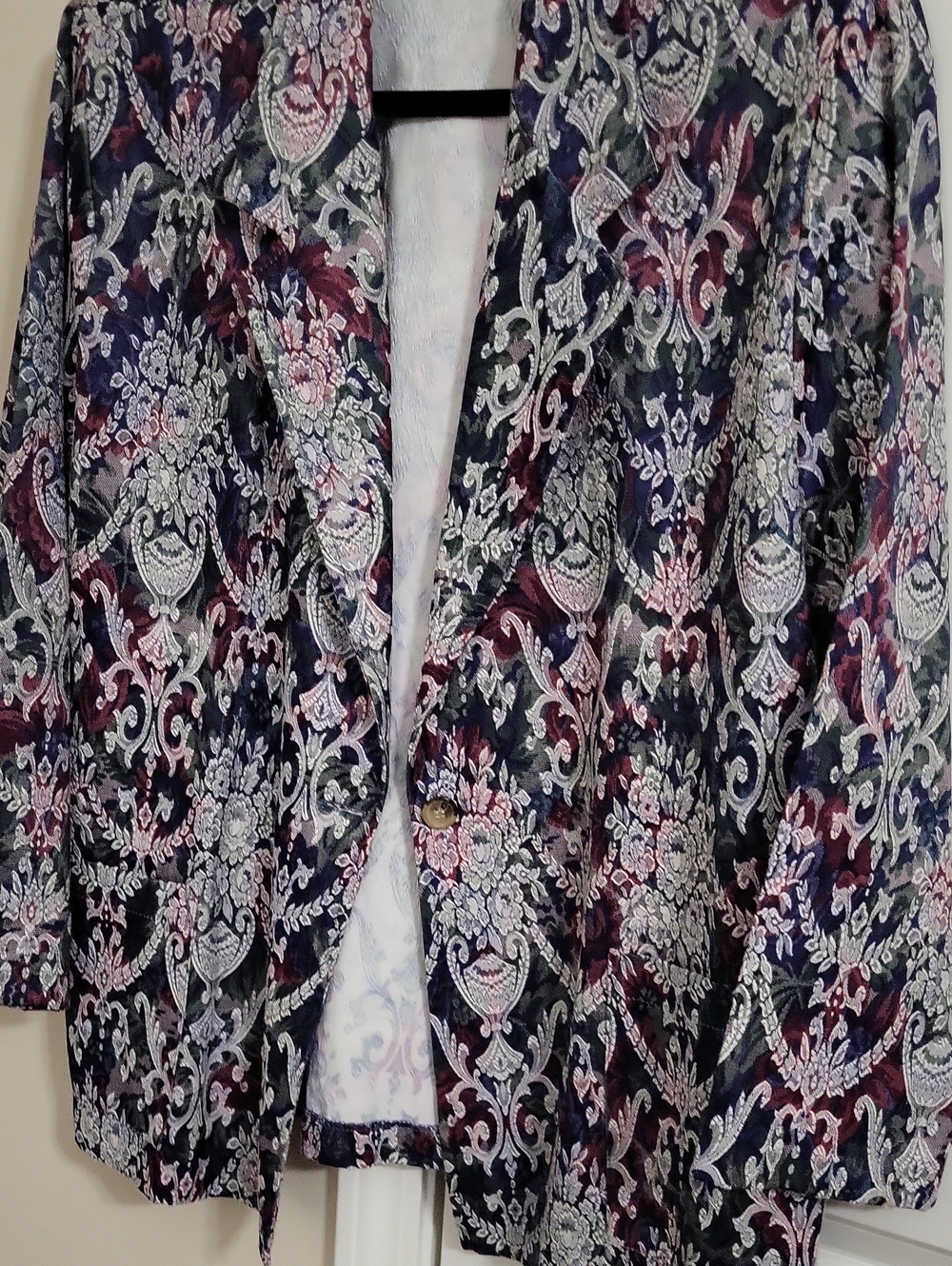 Women's Navy & Burgundy Patterned Blazer Jacket